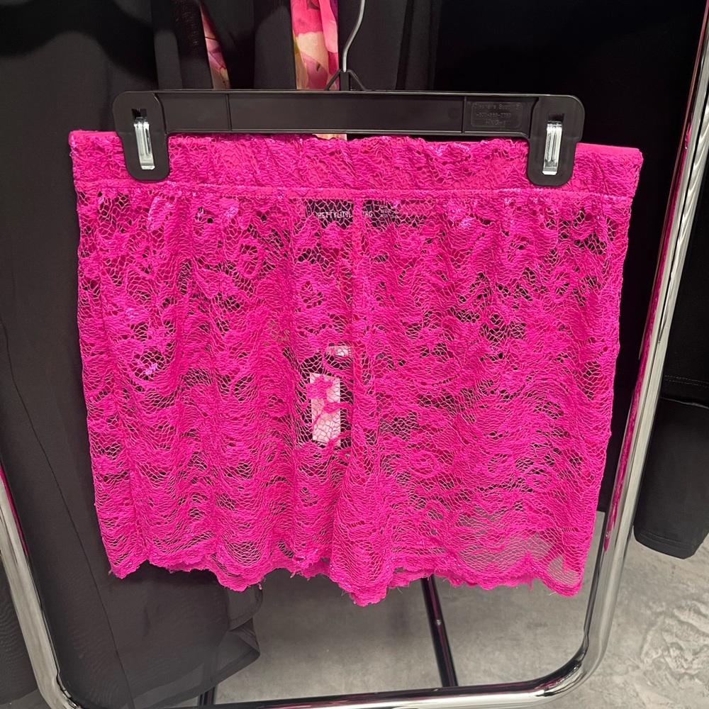 Pretty little thing pink lace shorts